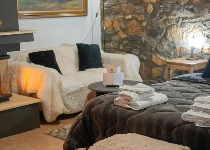 Kaimak Luxury Hotel 3*